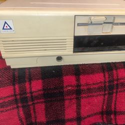 Vintage 1985 Leading Edge DC-2010E PC 5.25” Floppy Drive And HDD included 