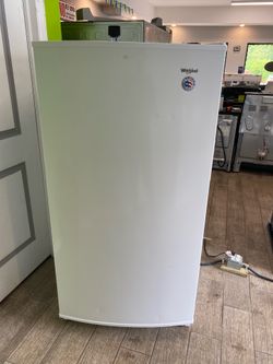 Whirlpool Upright Freezer
