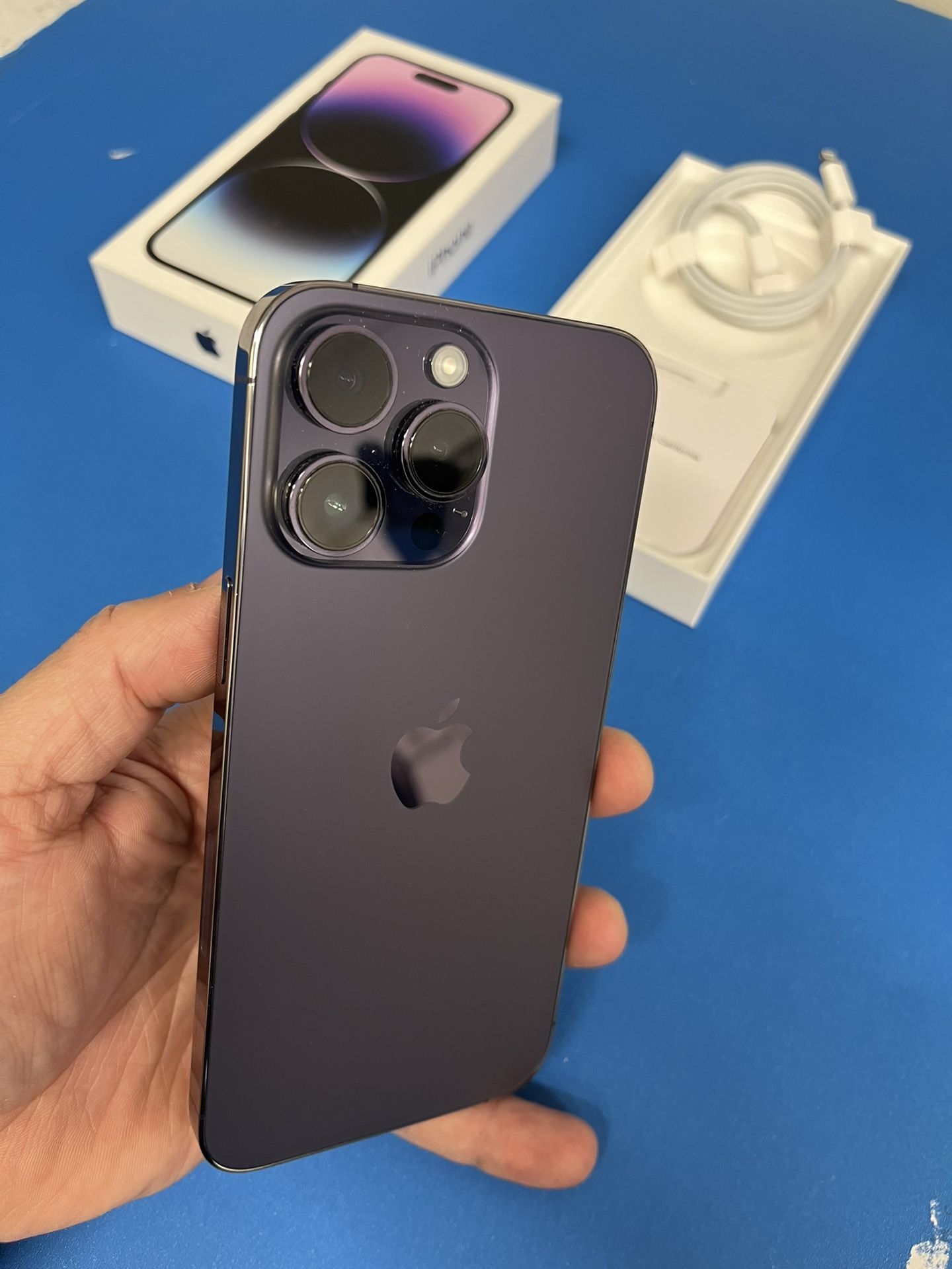 iPhone 14 Pro 256gb Unlocked For Any Carriers ( Liberado)
