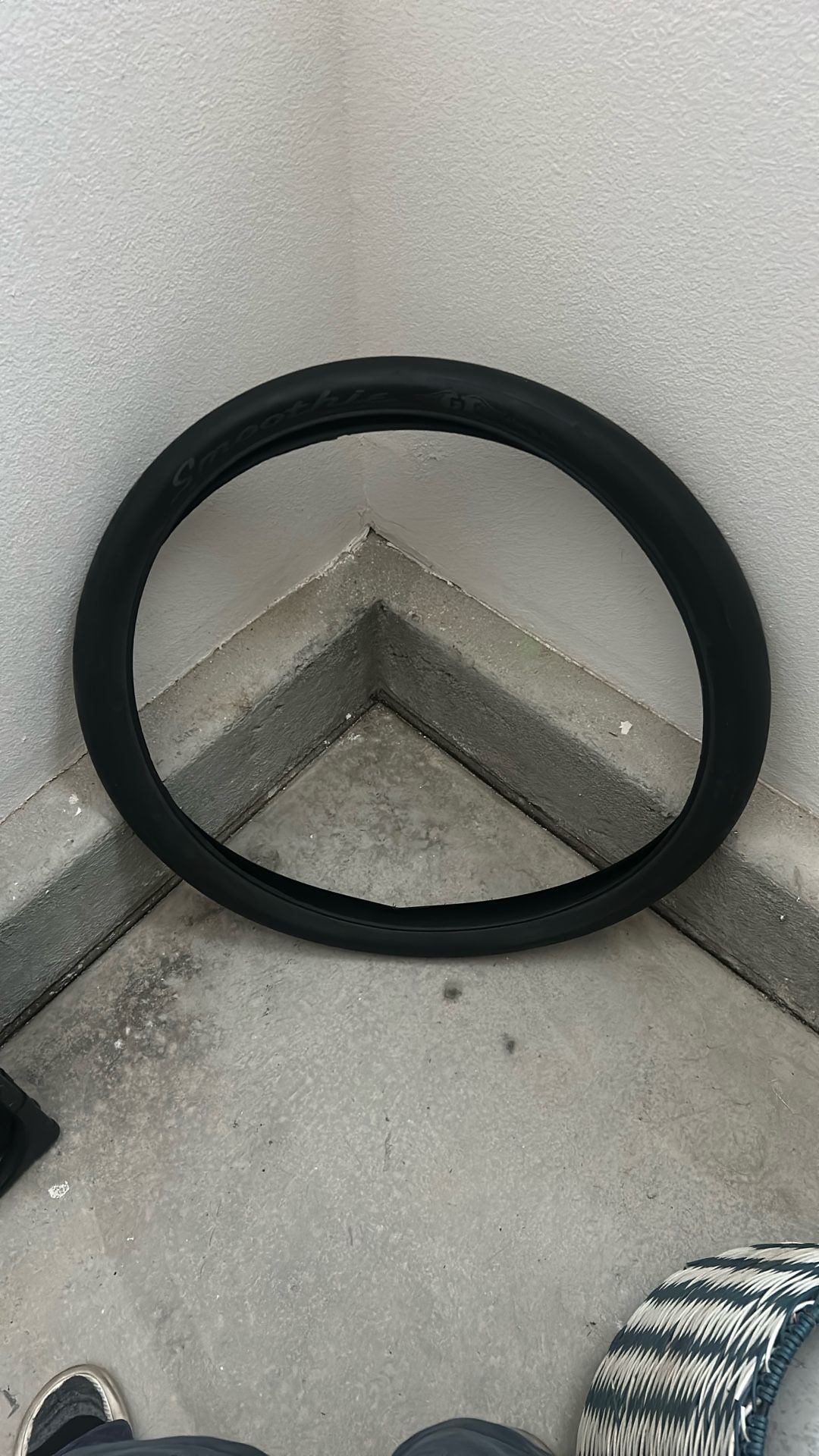 GT Smoothie bike tire 29 inch