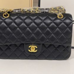 Medium Double Flap Crossbody Bag Chanel Black With Box & Dust