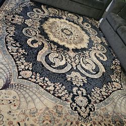 Carpet, living room
