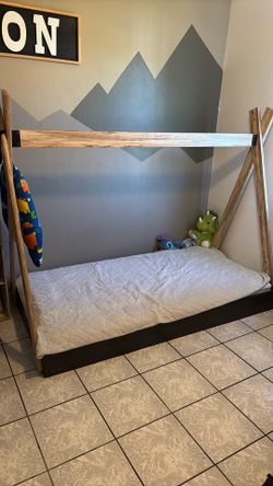 Twin bed and cubby