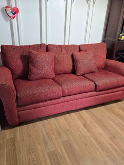 Sofa bed in good condition.