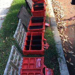 Milwaukee Pack out Set. 5 Storage Boxes