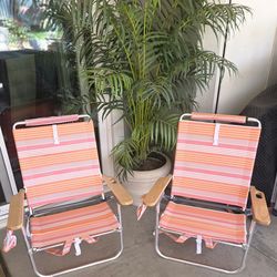 NEW Pair of High-back Beach Chairs with backpack straps