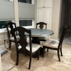 Dining Table With Chairs 