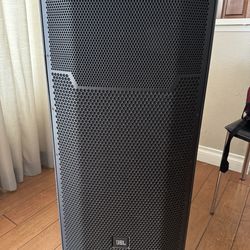 JBL 3-Way Powered professional Loudspeakers (2)