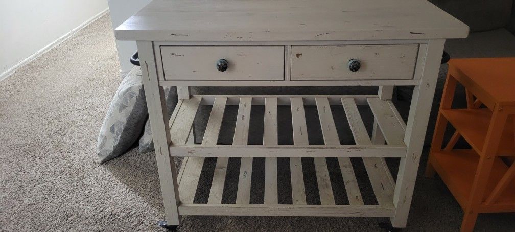 Island On Wheels. Rustic Wood Finish