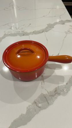 Vintage Descoware 1 Quart Cast Iron Enamel Pot