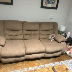 Reclining Sofa 