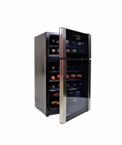 29 Bottle Dual Zone Wine Coole r, Black, 3 cu. ft.. (86L) Freestanding Wine Fridge
