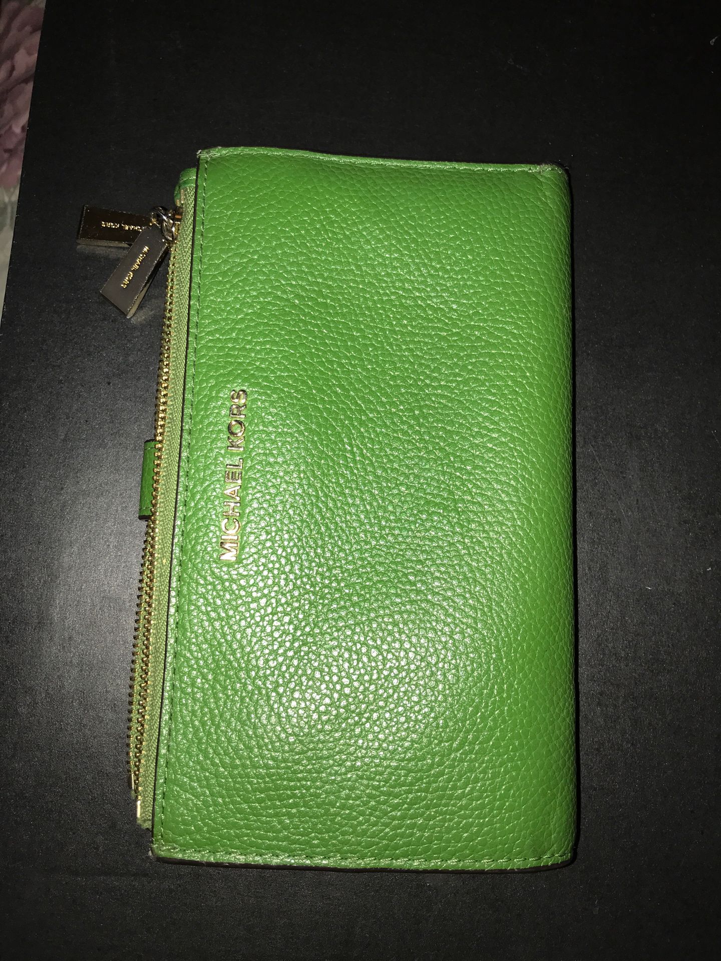 Michael kors wallet