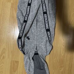 Kids sweaters Abercrombie $15 Nike $20