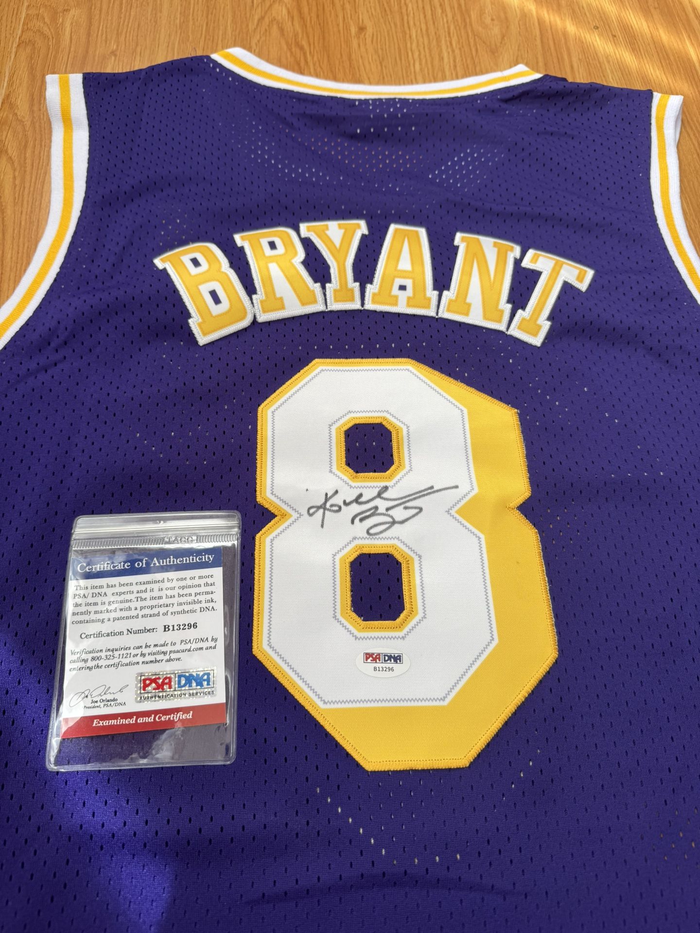 Kobe Bryant Signed Auto Jersey Mitchell & Ness PSA/DNA Authentic LA Lakers #8