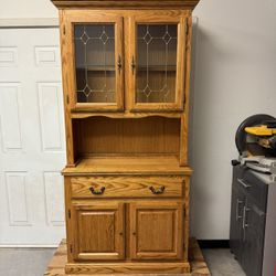 Solid Wood, China Hutch/Buffet with Lights