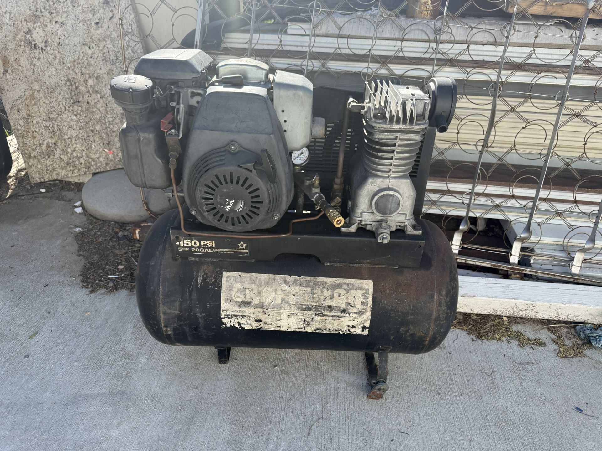Crasftsman Air Compressor 150 PSI 20 Gallon 5HP