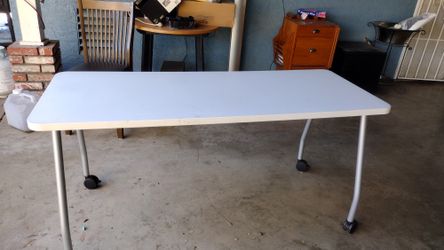 Rolling Desk
