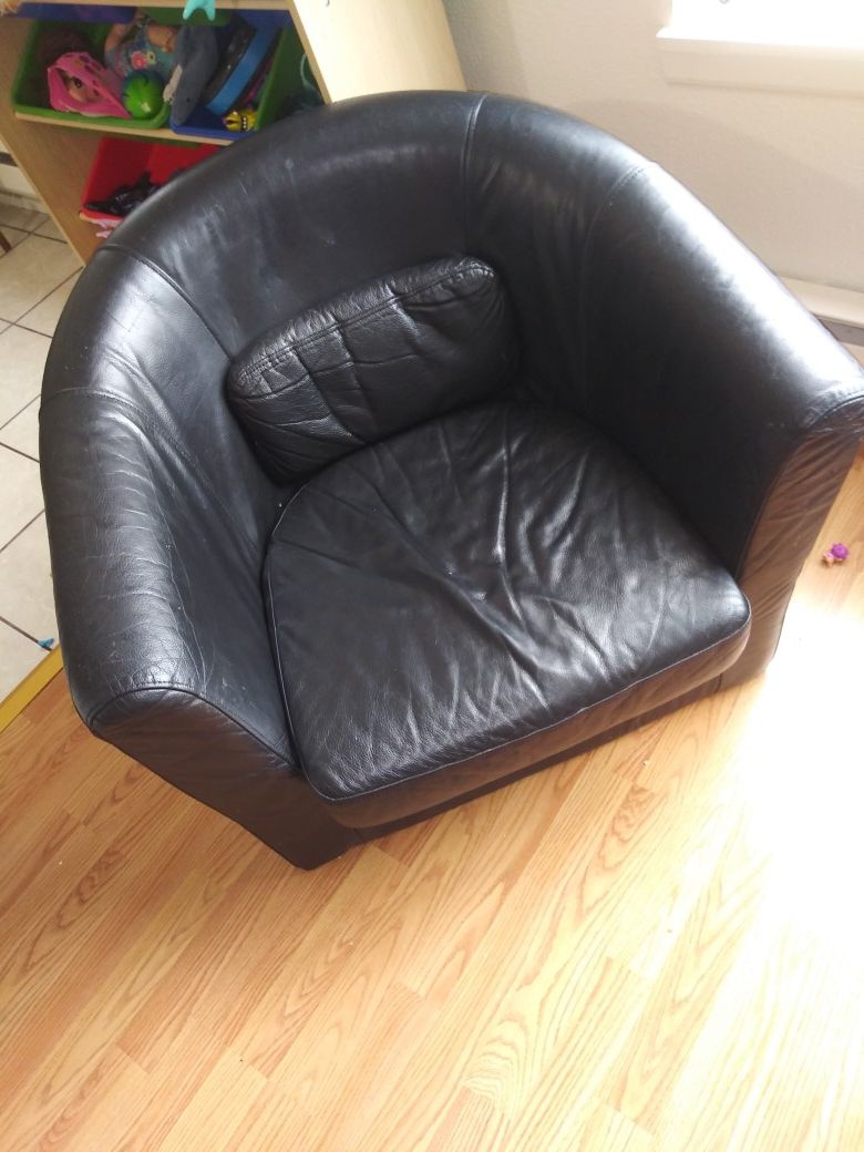 Black office Chair
