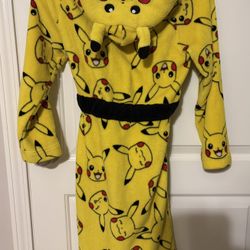 Pokémon Robe & lunch Bag: $15 For BOTH 