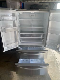LG refrigerator (for parts only)