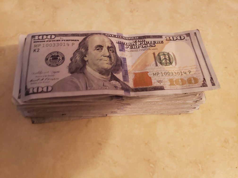 Money movie prop $100 dollar bills $9000