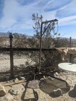 Vintage Engine Hoist