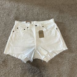 New Levi’s 501 Original White denim shorts Whiteboard distressed
