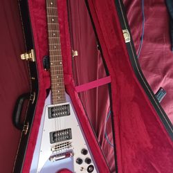 Epiphone Kirk Hammet Flying V