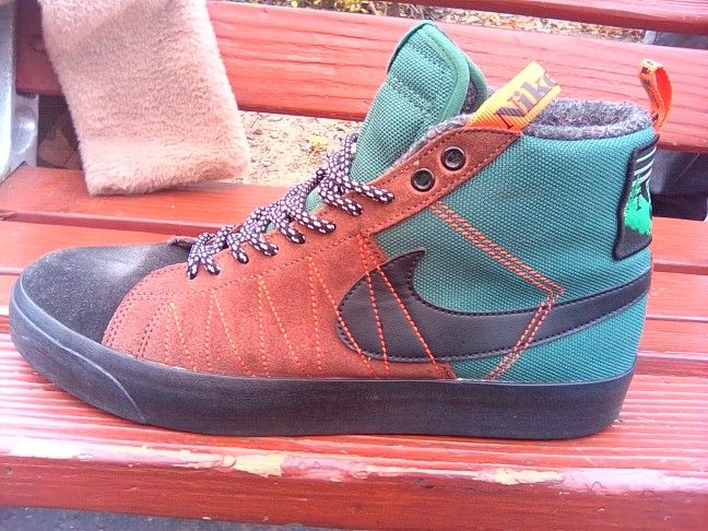 Nike SB BlazerMid