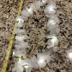 New White Lighted Hawaiian Leis W/ Switch To Change The Pattern Of The Lights, Soft White Flowers, 18 Inches Long