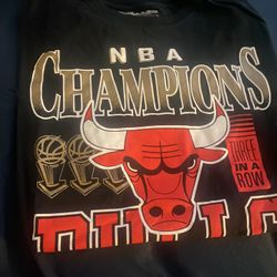 NBA CHAMPIONS BULLS 96-97-98  SHIRT 