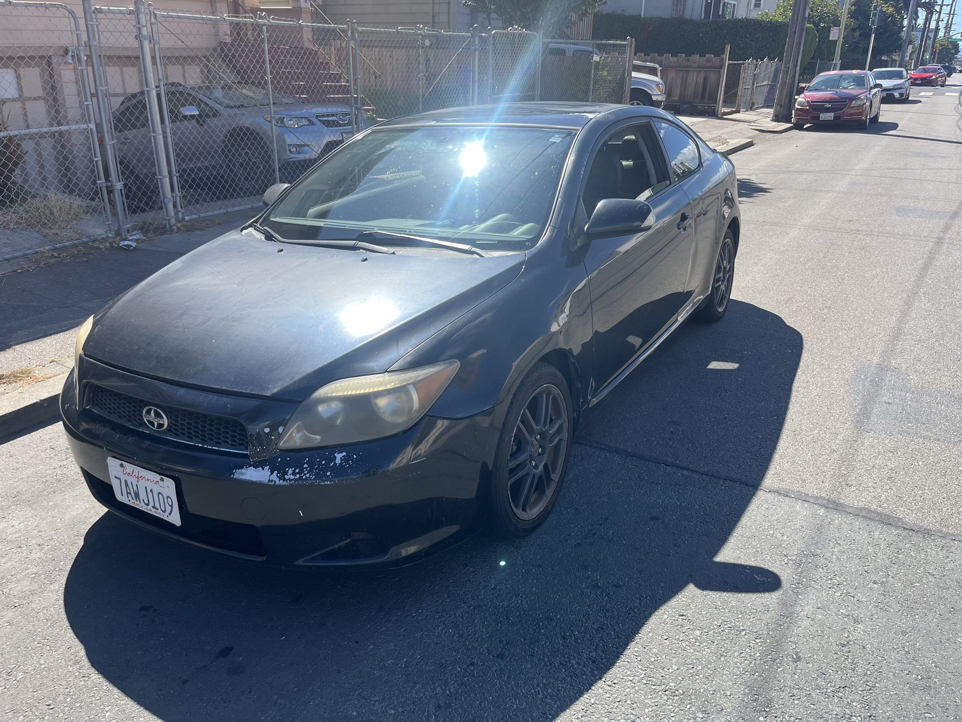 2005 Toyota Scion 5 Speed Low Miles 154k!