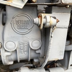 Detroit diesel generator