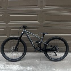 2023 Gen 6 Trek Fuel EX 8 XT