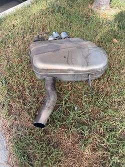 BMW 528i Stock Muffler