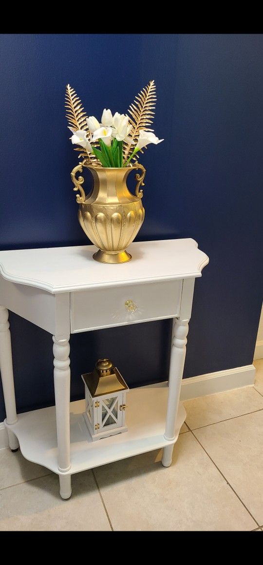 Living Room Stand Table