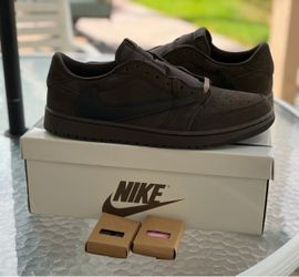Travis Scott Velvet Browns sz 14