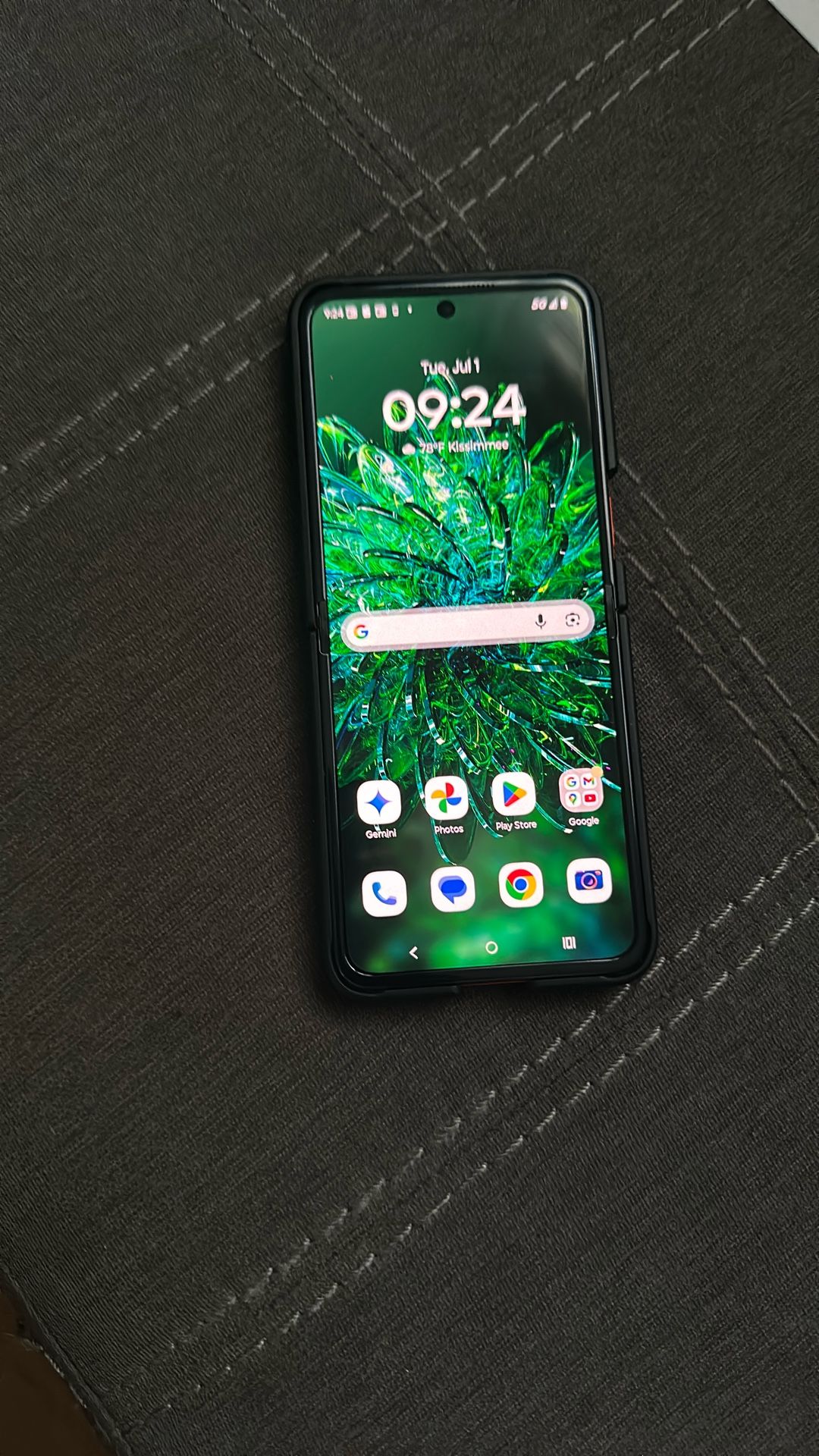 Moto Razr 2024 Unlock
