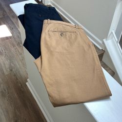 Gap Men’s Khaki