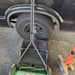 Scott Push Mower And Electric  Edger.  All Working Great 