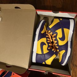 High Dunks 