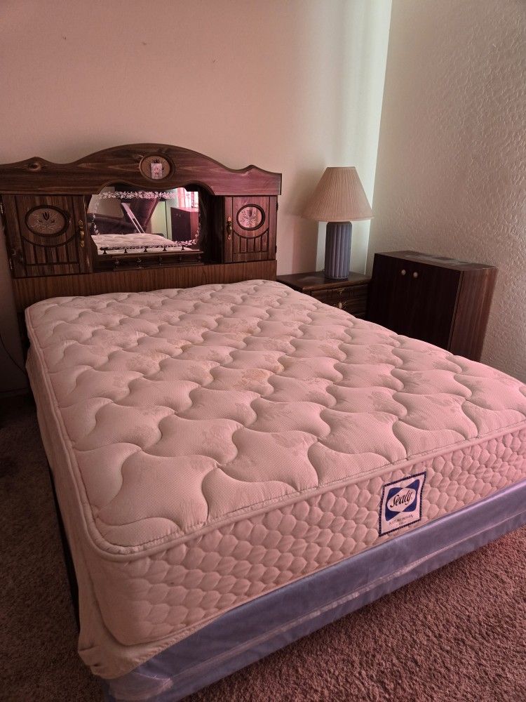 Bedroom Set