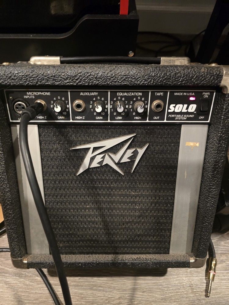 Peavey Guitar And Mic Amp