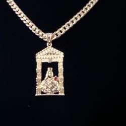 Cuban Chain In Gold Filled With Sta Barbara Pendant