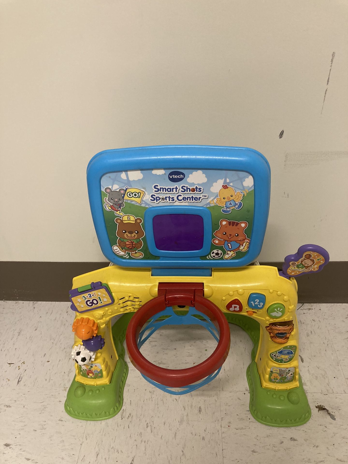 vtech basketball hoop- plays music