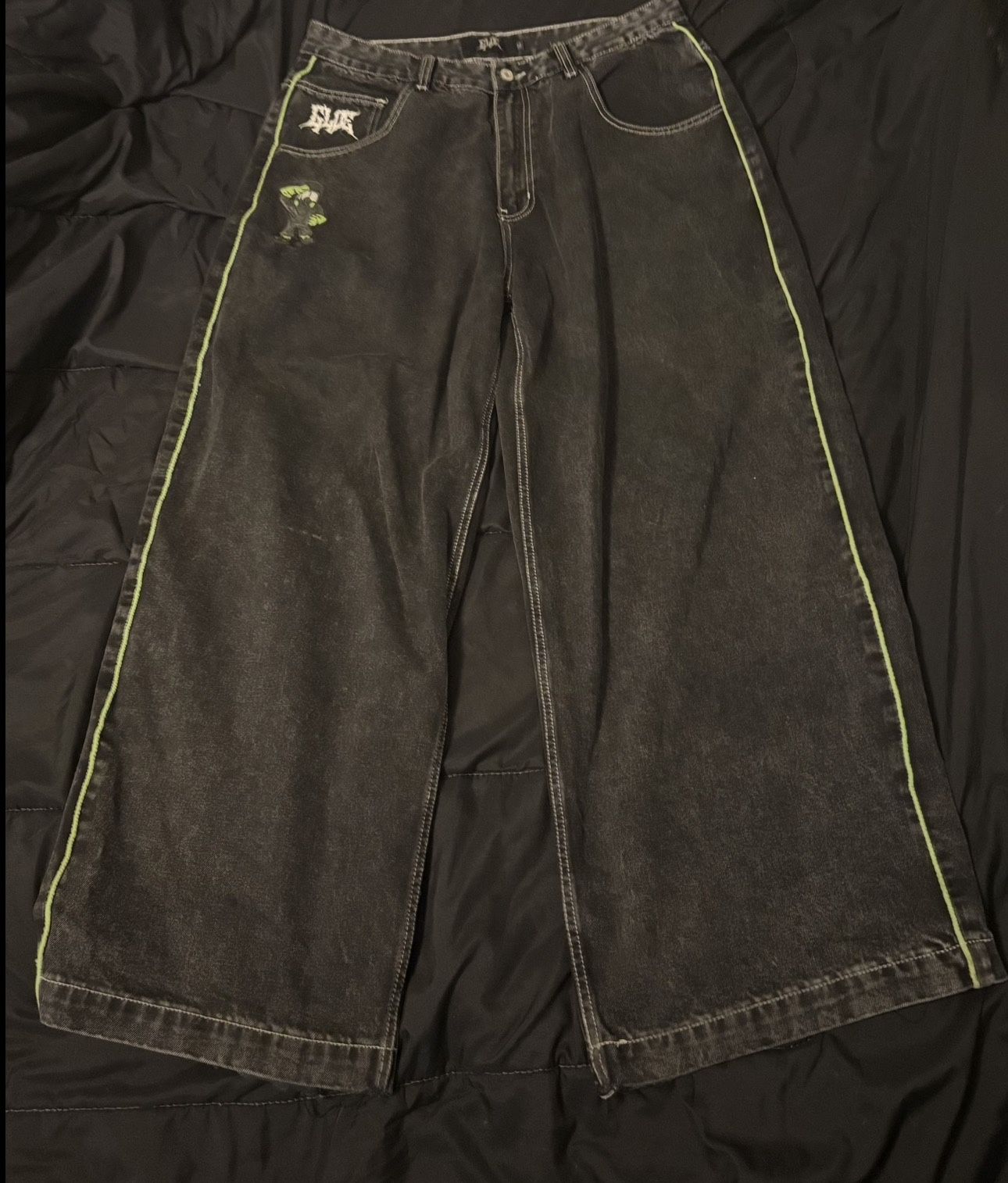 Wide-Leg Black Denim “GLOE-Style” Pants – Green Stitching & Graphics