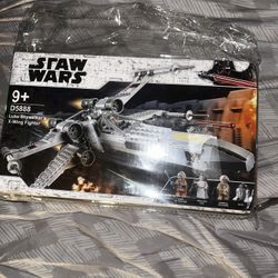 LUKE SKYWALKER X WING FIGHTER JET SET