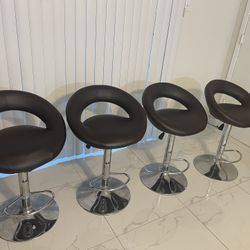 Bar Stools 