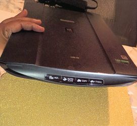 Canon CanoScan LiDE 110 Slim Photo & Document Scanner – Excellent Condition! 🖥️📸